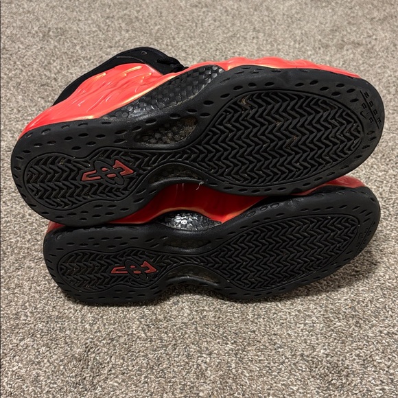 Nike Air Foamposite One “Habanero Red” 314996-603 Men’s Size 10.5 Black Red - Picture 7 of 10